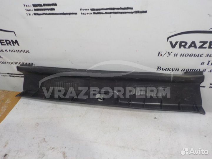 Обшивка багажника задняя (задней панели) LADA