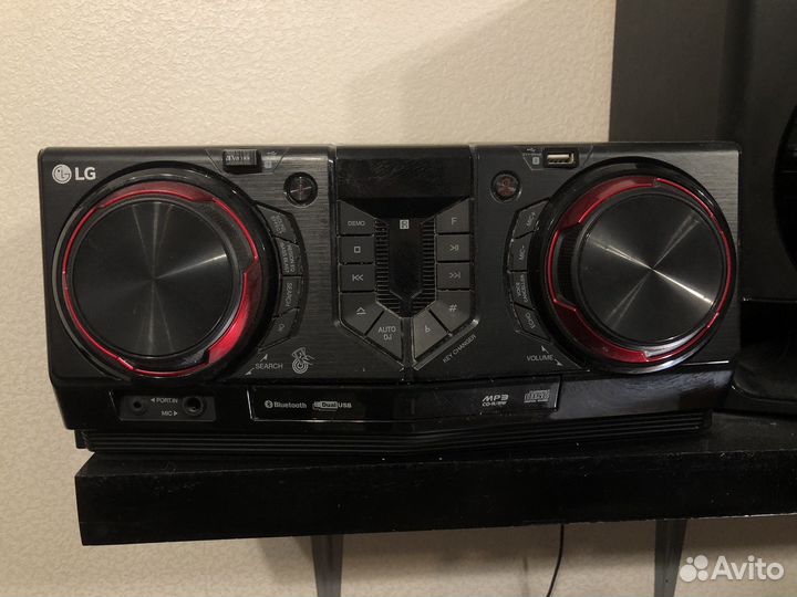 Музыкальный центр LG xboom CJ45