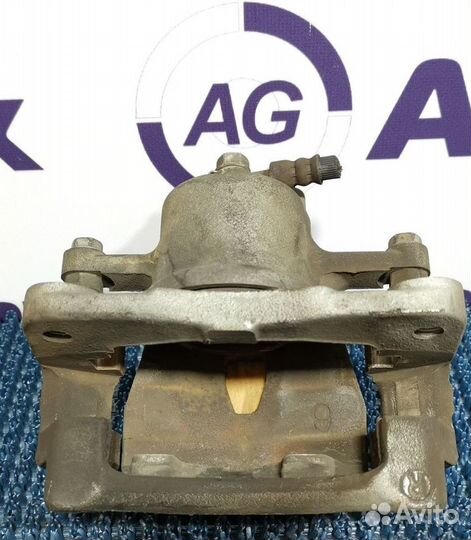 Суппорт Toyota Vitz