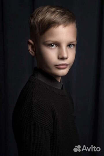 Работа моделью подросток