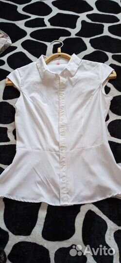 Жилетка для девочки новая 42 размер