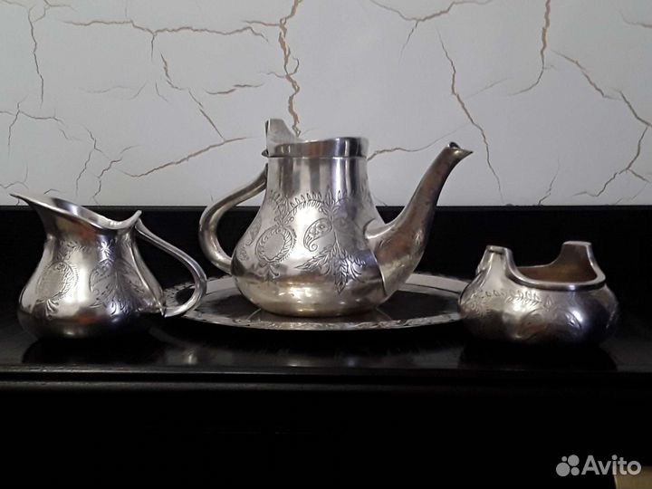 Роскошный чайный сервиз латунь