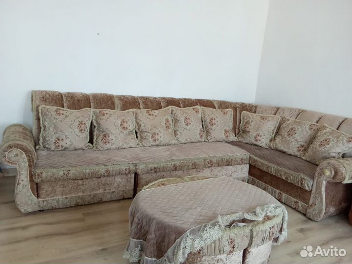 Угловой диван