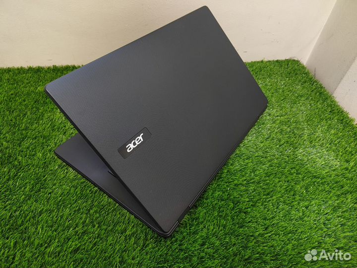 Acer ES1-731 (8 RAM/SSD)
