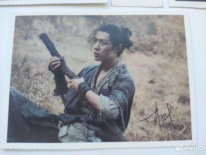 Сяо Чжань открытки закладки журнал times