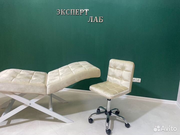 Анатомическая кушетка