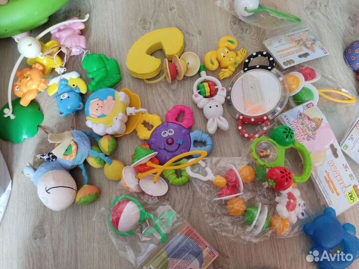 Игрушки погремушки пакетом