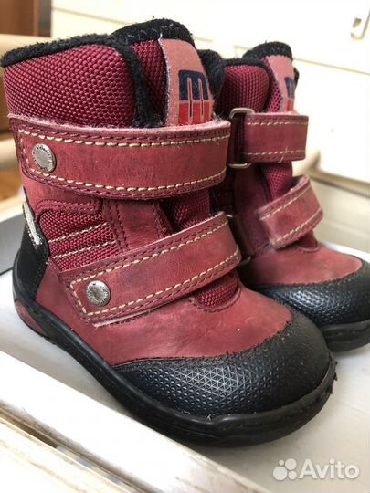 Удобные ботинки для девочки 20-21