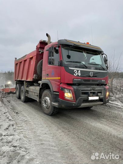 Водитель самосвала
