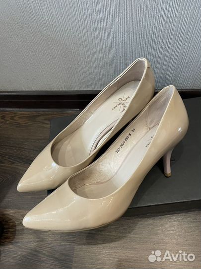 Женские туфли