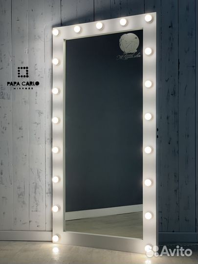 Зеркало с подсветкой