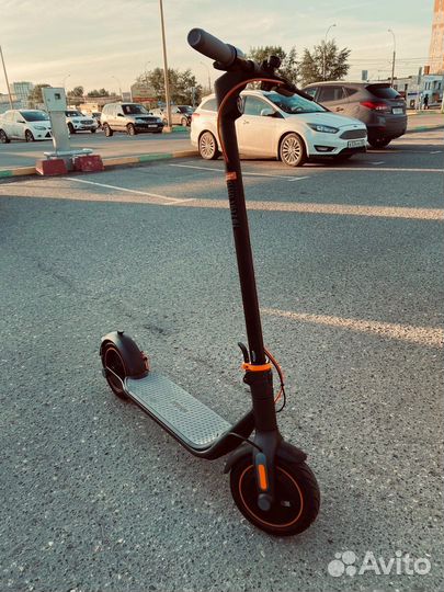 Электросамокат ninebot kickscooter f40