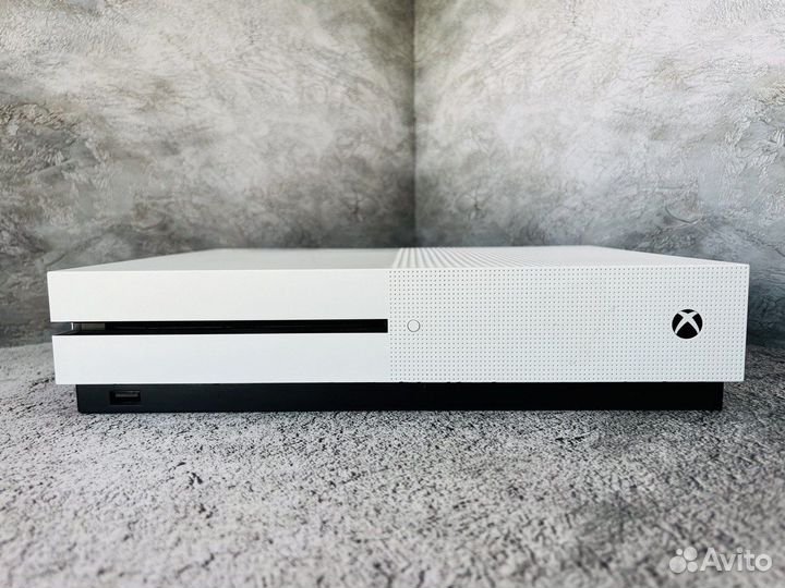 Игровая приставка xbox One S 1TB (Б/У, без коробки