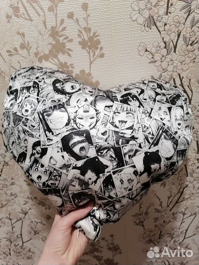 Подушка ахегао в форме сердца