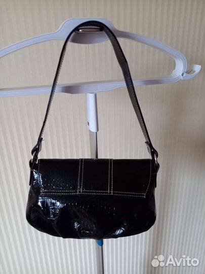 Сумка женская чёрная лакированная Tory Burch