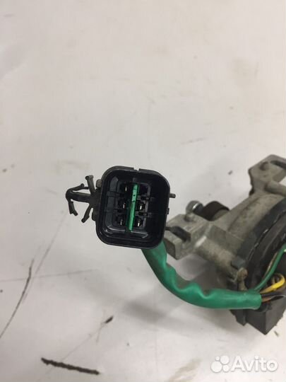 Моторчик стеклоочистителя передний (Kia Mohave)