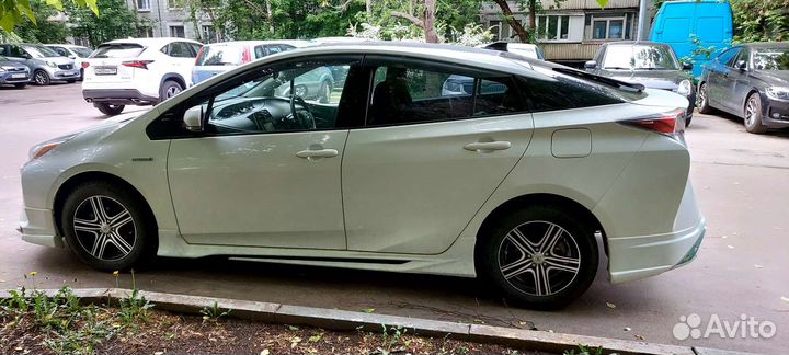 Toyota Prius 1.8 CVT, 2016, 143 000 км