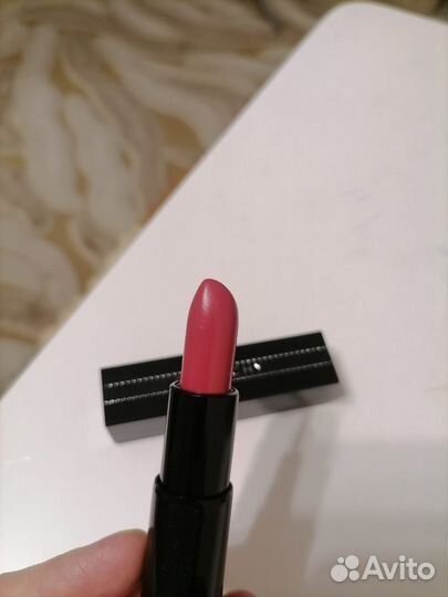 Givenchy помада