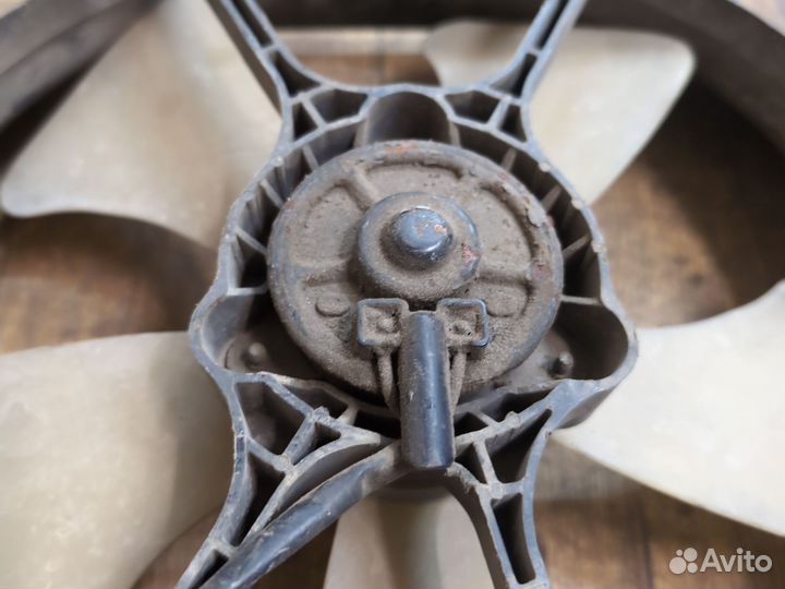Вентилятор радиатора Toyota Corona 1992-1998