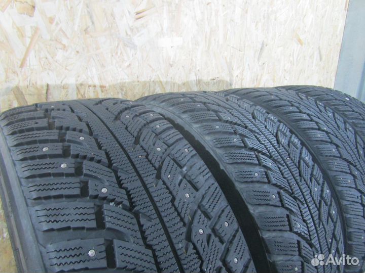 Kumho I'Zen RV Stud KC16 255/50 R19