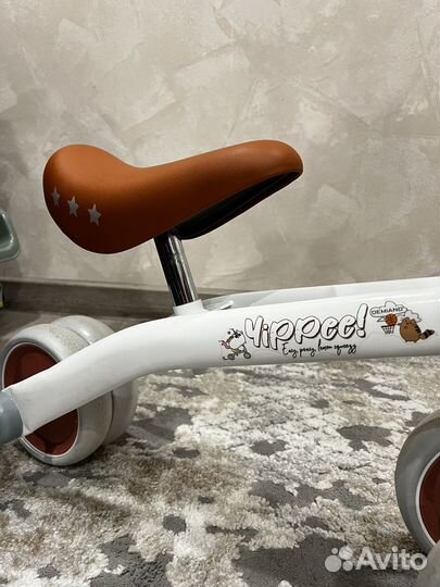 Demiand беговел