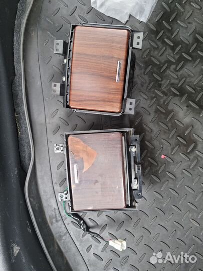 Подстаканники консоли с прикуривателем