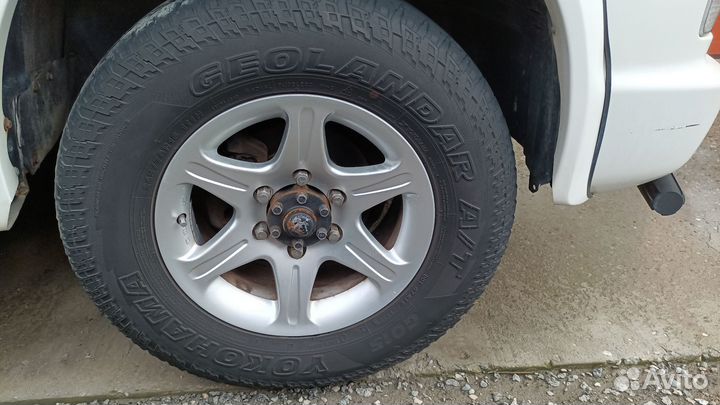 Yokohama GEOLANDAR G015 245/70 R16