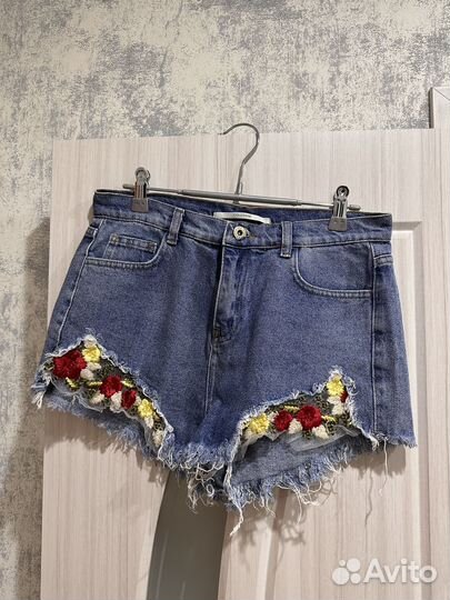 Шорты женские