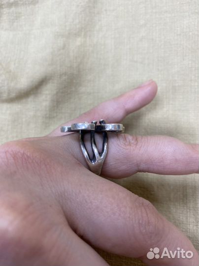 Продам серебрянное кольцо, авторская работа