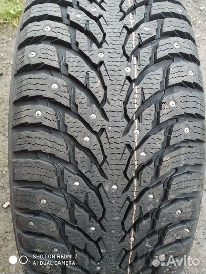 Nokian Tyres Hakkapeliitta LT3 245/70 R17