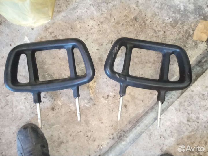 Подголовники