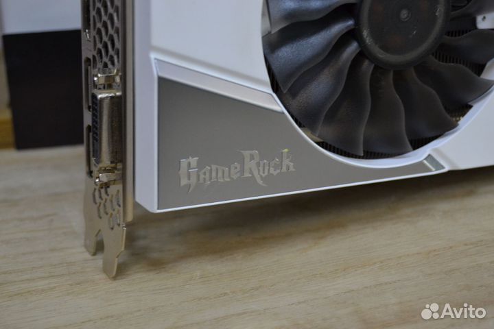 Palit GameRock GTX1080 8Gb gddr5X