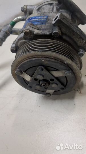 Компрессор кондиционера Volvo S40 2004