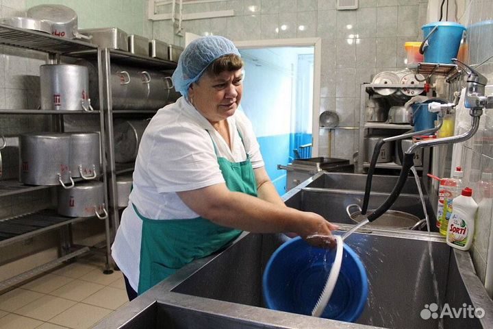 Мойщик посуды с проживанием