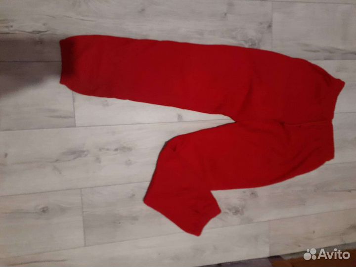 Спортивный костюм