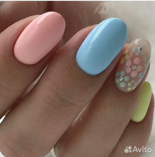 Маникюр, педикюр и наращивание ногтей