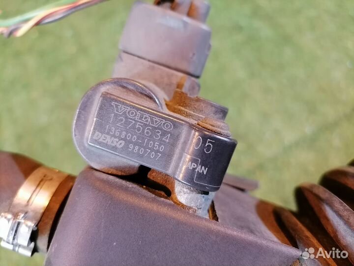 Патрубок воздушного фильтра 9155453 Volvo V70 V70