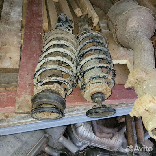 Стойки на фольксваген пассат б3