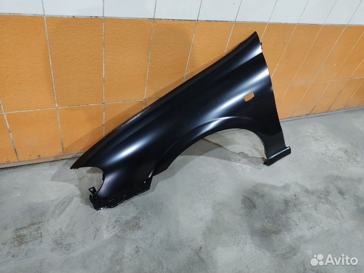 Крыло переднее левое nissan bluebird sylphy,almera