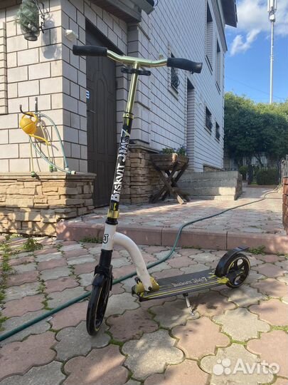 Городской самокат Biskvit Jam 7