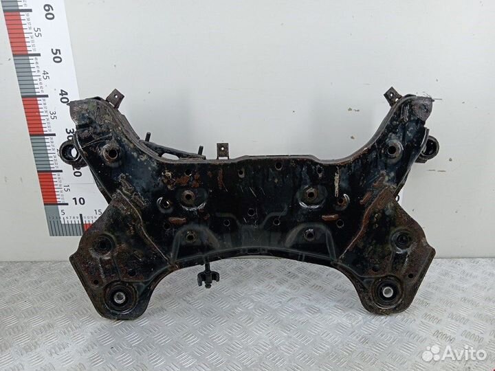 Балка подмоторная Hyundai i40