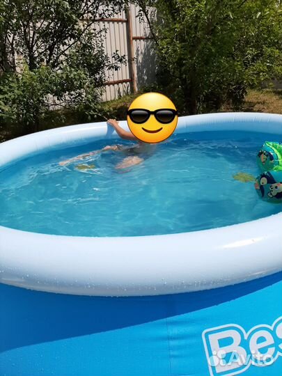 Надувной бассейн