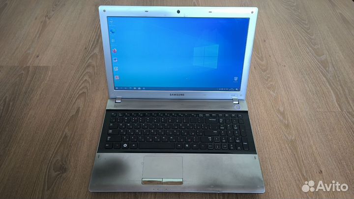 Ноутбук Samsung RV 520 (intel core i5)
