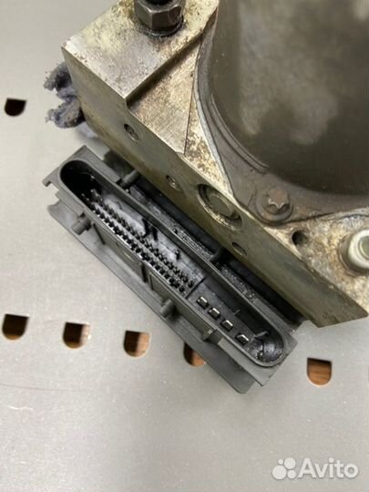 Блок ABS/ESP Hyundai I30 1 FD G4FC 1.6 2009