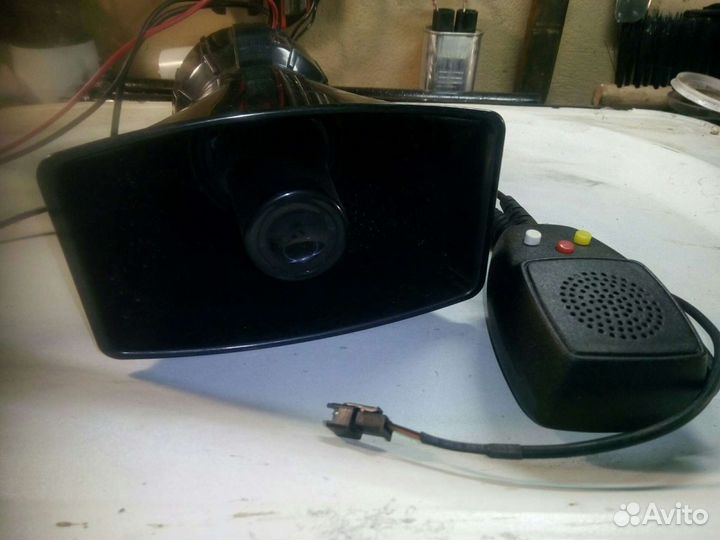 Автомобильная сирена