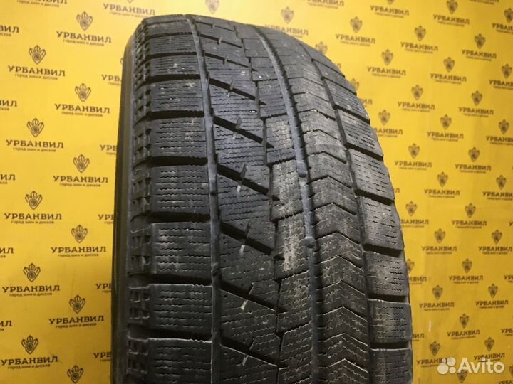 Bridgestone Blizzak VRX 215/60 R16 95G
