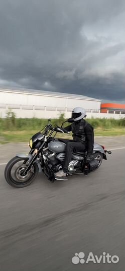 Yamaha Midnight star xvs950