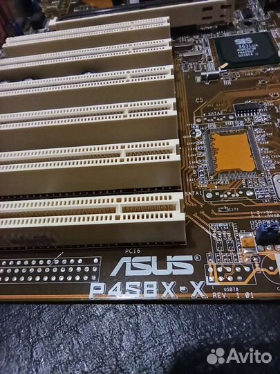 Материнская плата процессором и памятью socket 478