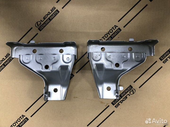 Кронштейны передние Toyota Land Cruiser 200