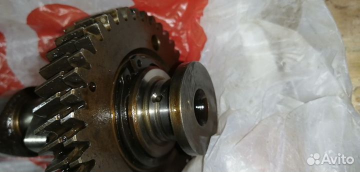 Распредвал впускной Toyota Carina E